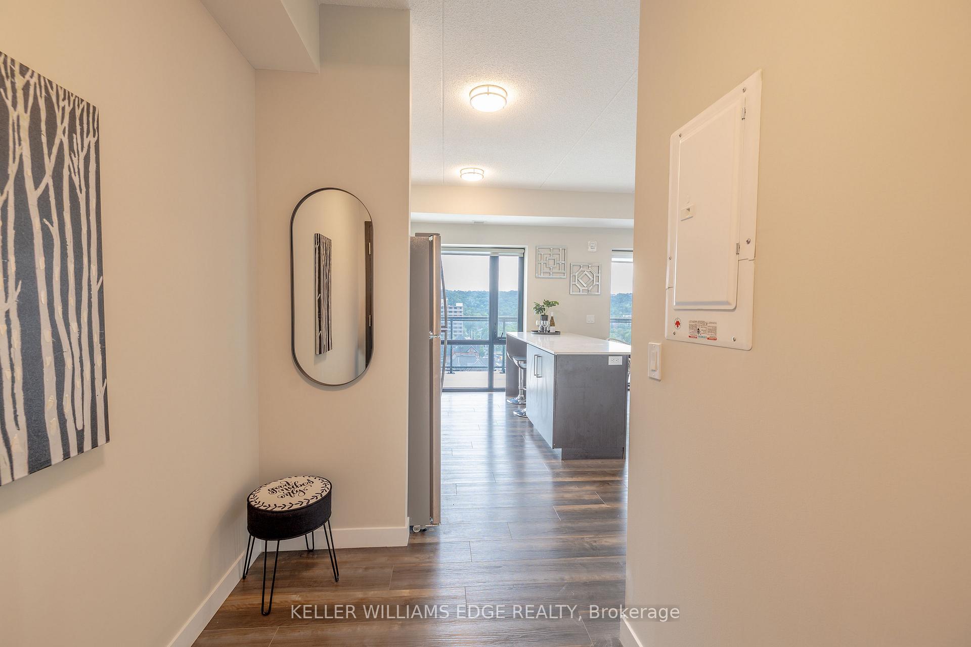 Photo 4 of Unit 902, 15 Queent Street S, Hamilton, Central — HOMEH