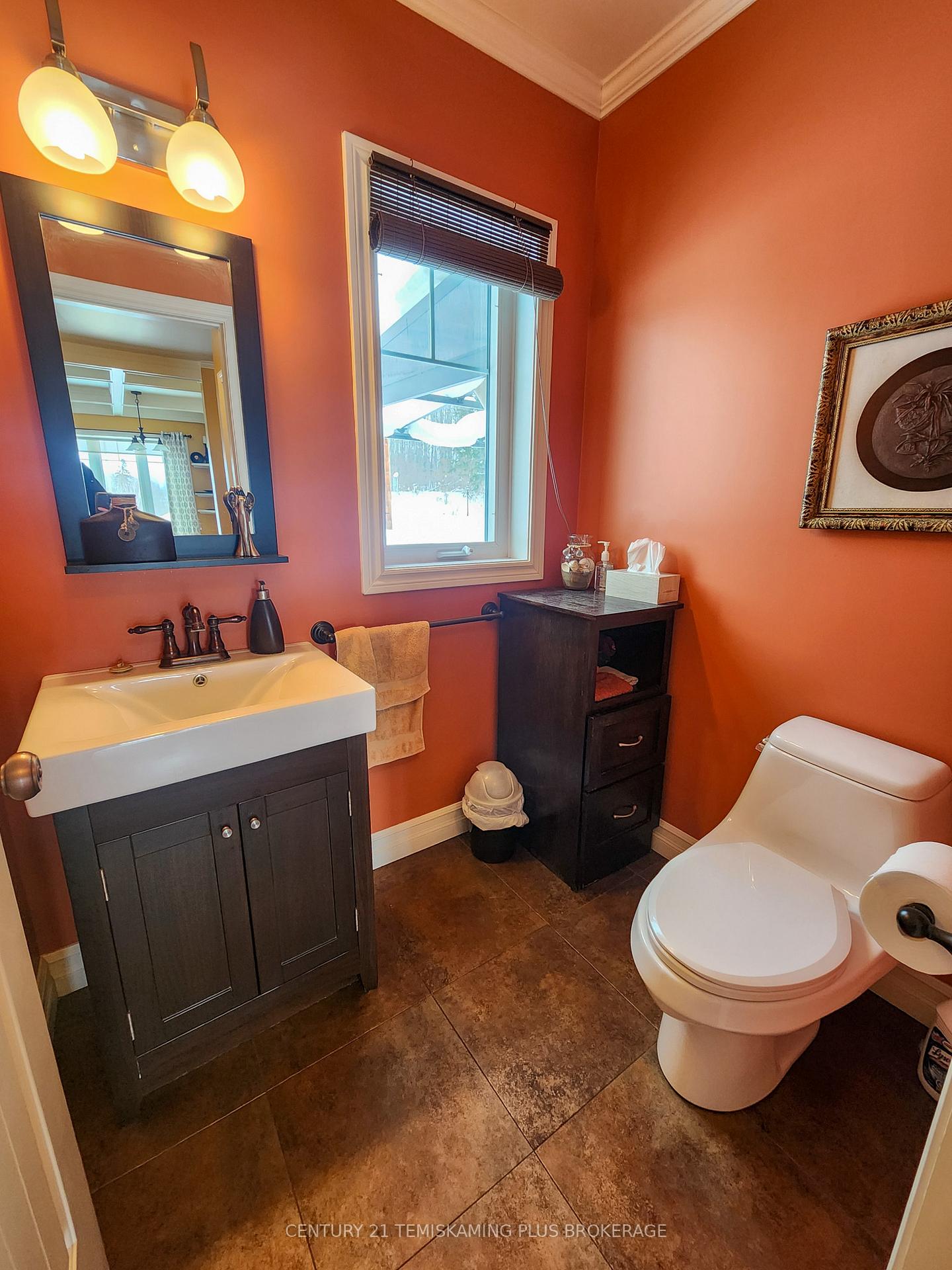 Photo 6 of 331475 Highway 11, Armstrong, Earlton — HOMEH