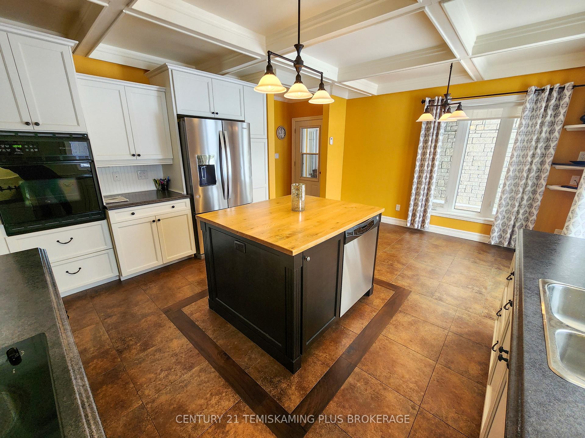 Photo 12 of 331475 Highway 11, Armstrong, Earlton — HOMEH