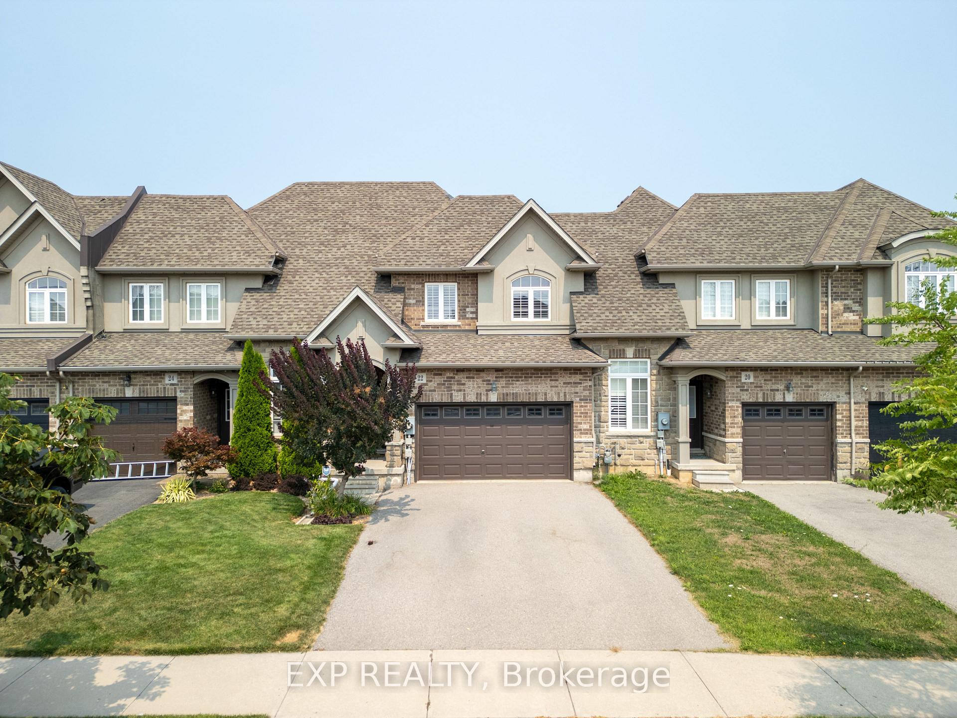Photo 7 of 22 Madonna Drive, Hamilton, Carpenter — HOMEH