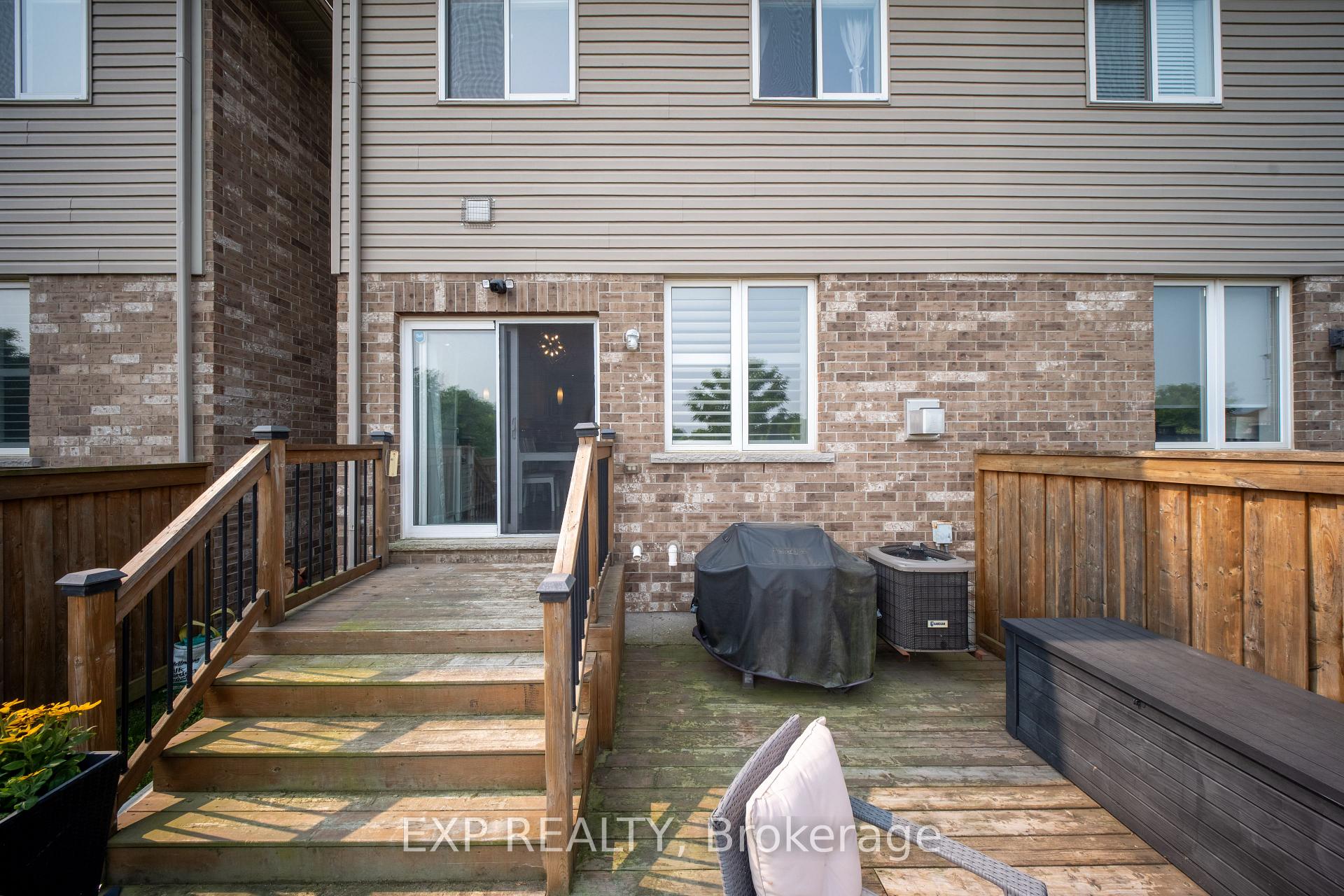 Photo 36 of 22 Madonna Drive, Hamilton, Carpenter — HOMEH