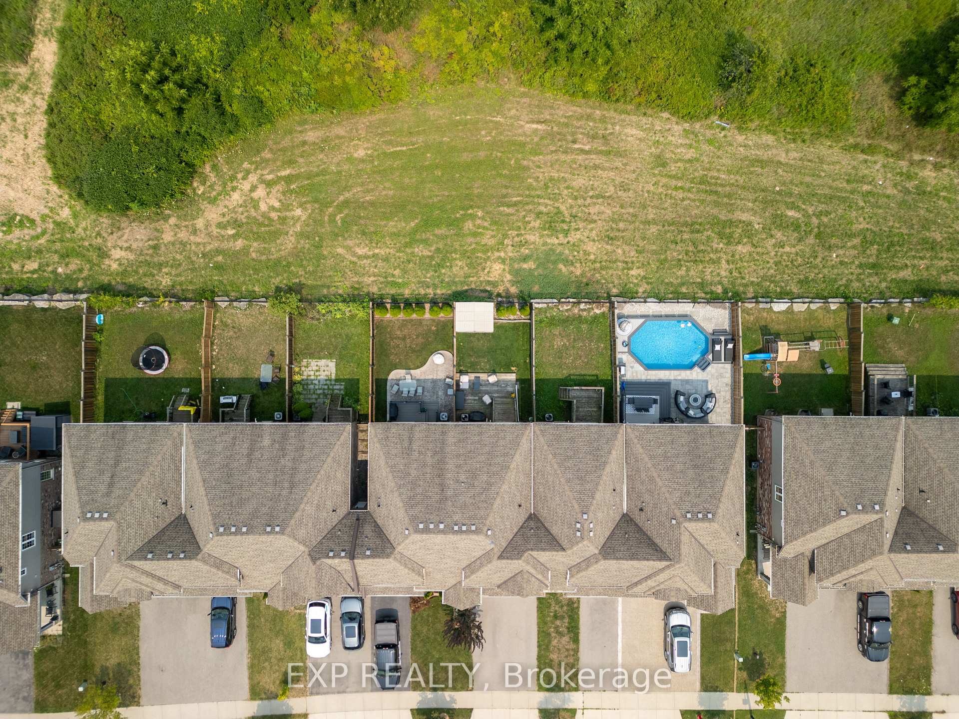 Photo 44 of 22 Madonna Drive, Hamilton, Carpenter — HOMEH