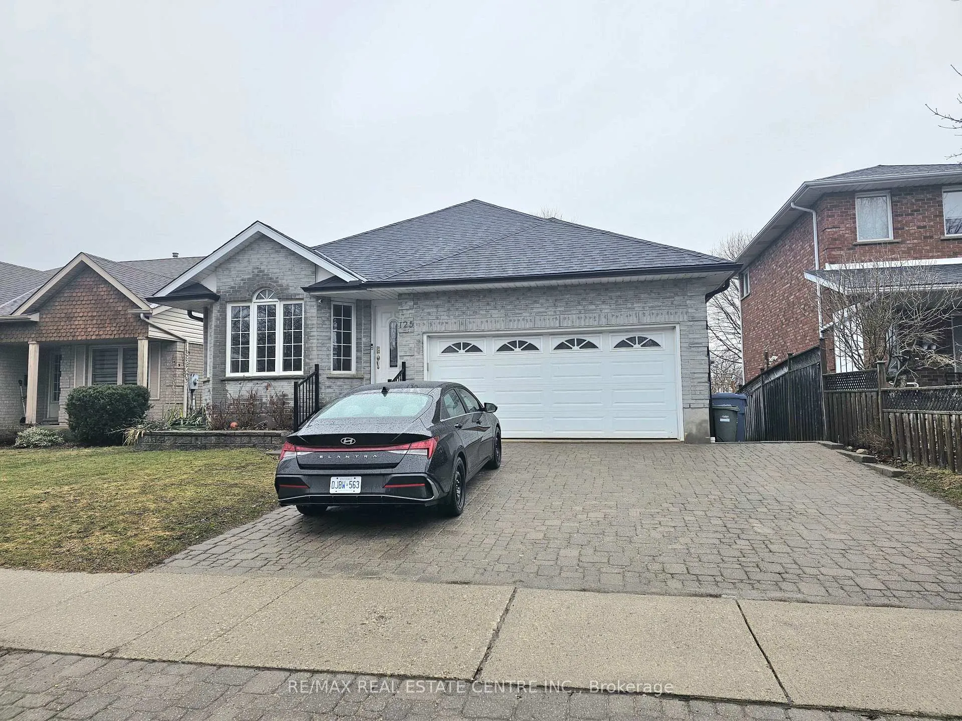 Front of Unit 1, 125 Municipal Street