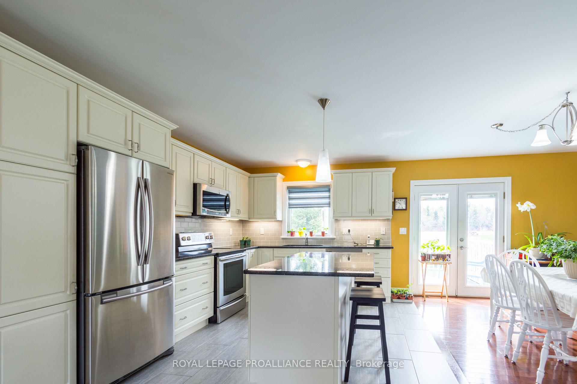 Photo 8 of 25 Chatten Road, Brighton, Rural Brighton — HOMEH