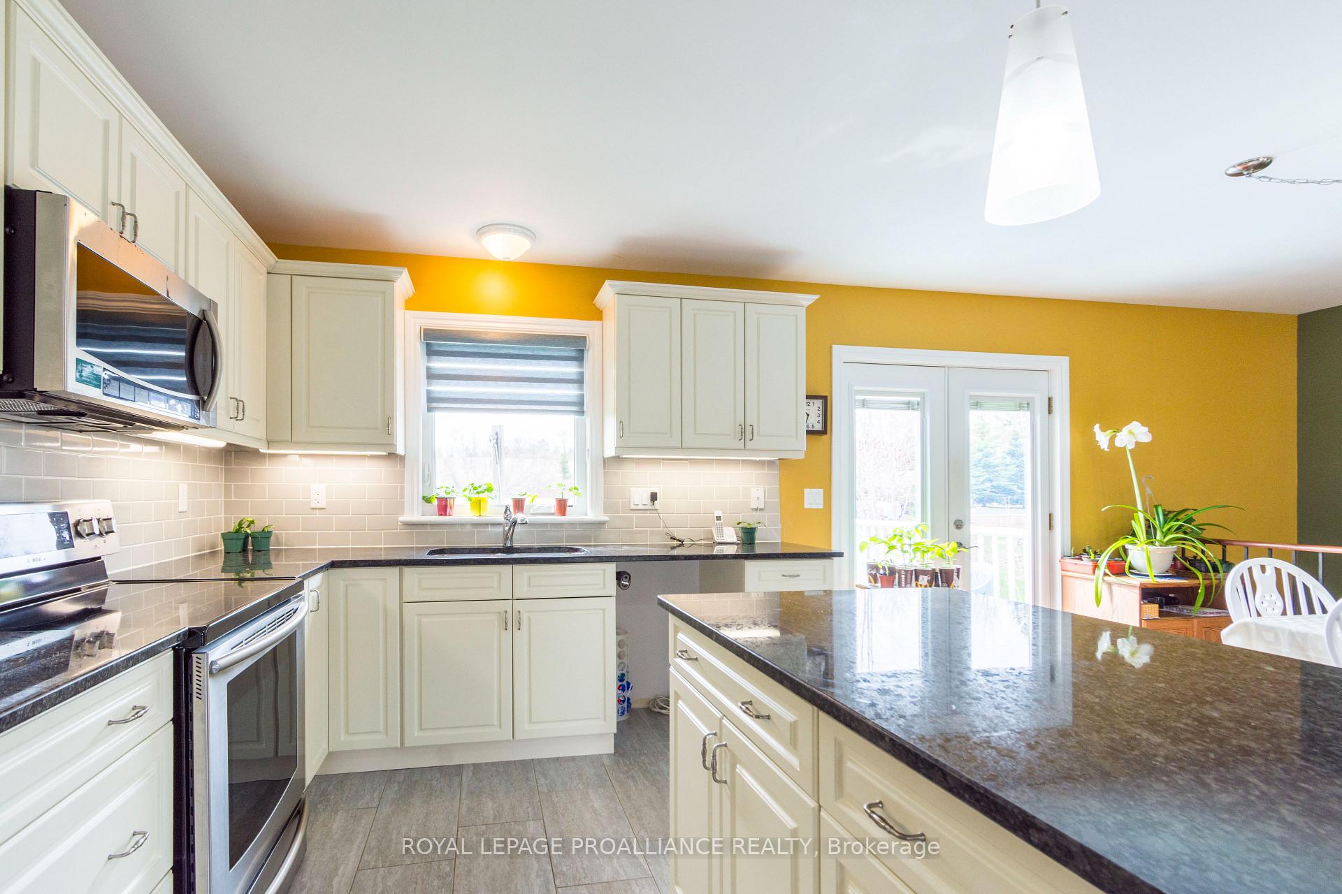 Photo 13 of 25 Chatten Road, Brighton, Rural Brighton — HOMEH