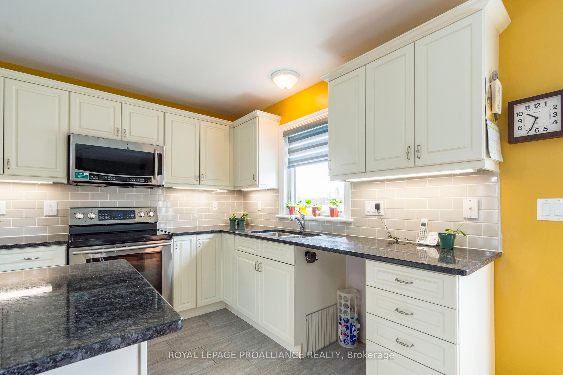 Photo 9 of 25 Chatten Road, Brighton, Rural Brighton — HOMEH
