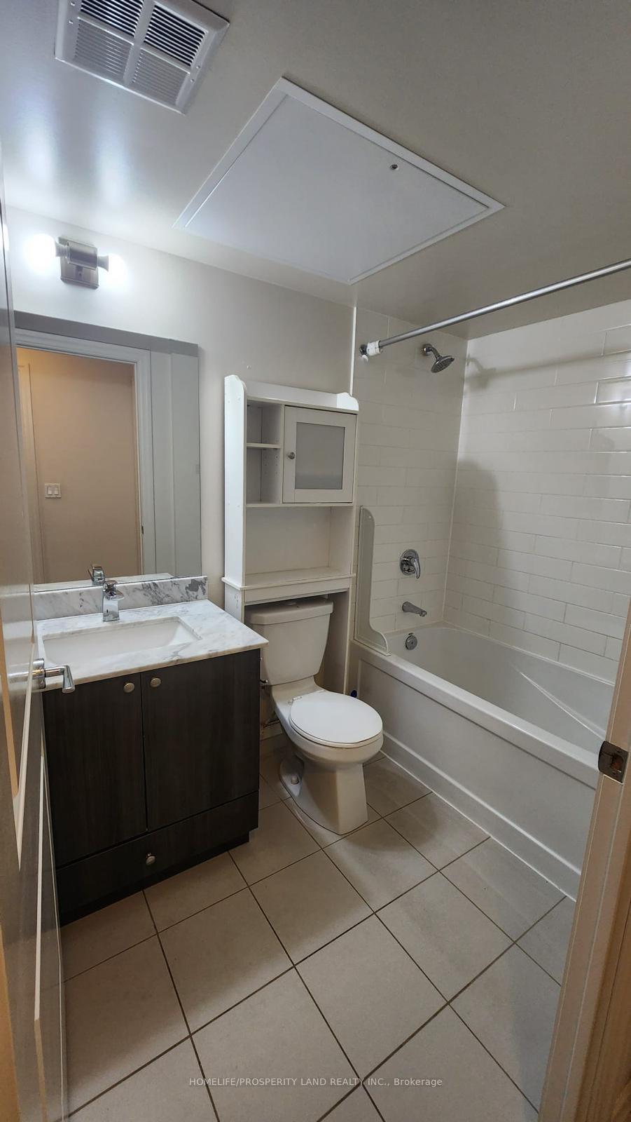 Photo 7 of Unit 823, 8110 Birchmount Road, Markham, Unionville — HOMEH