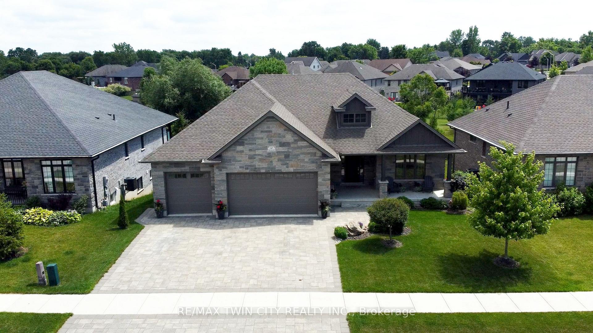 Photo 4 of 147 Robin Ridge Drive, Central Elgin, Belmont — HOMEH