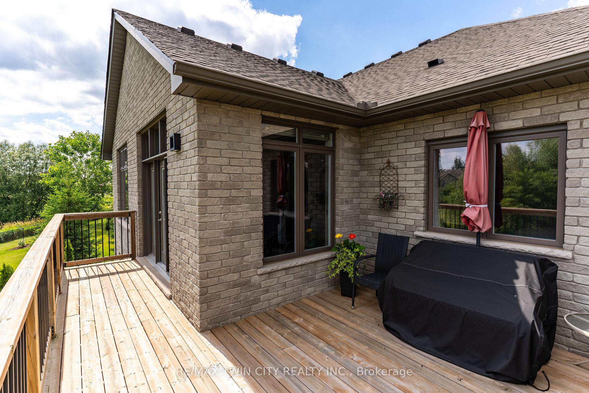 Photo 29 of 147 Robin Ridge Drive, Central Elgin, Belmont — HOMEH