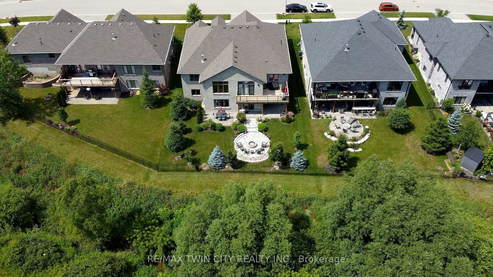 Photo 44 of 147 Robin Ridge Drive, Central Elgin, Belmont — HOMEH