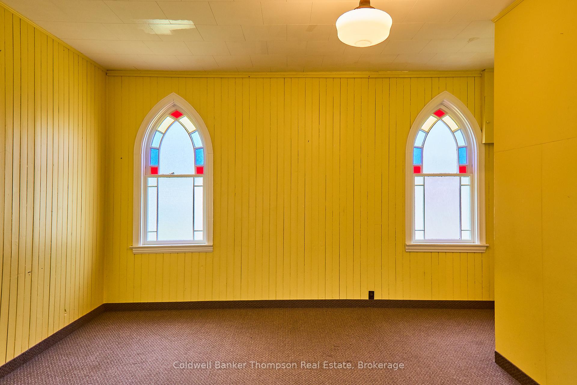 Photo 35 of 11 King William Street, Kearney — HOMEH