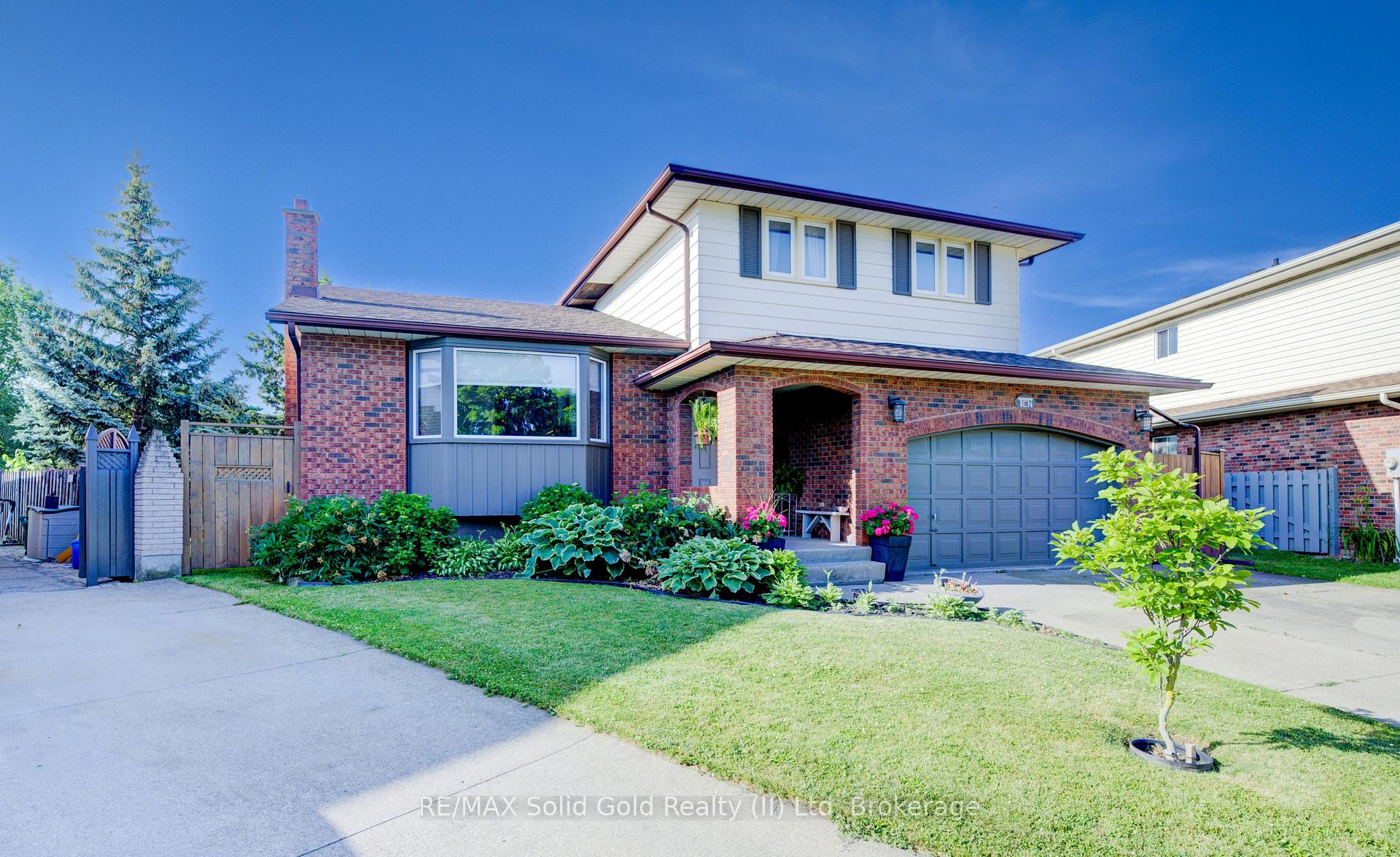 Front of 10 Winfield Court