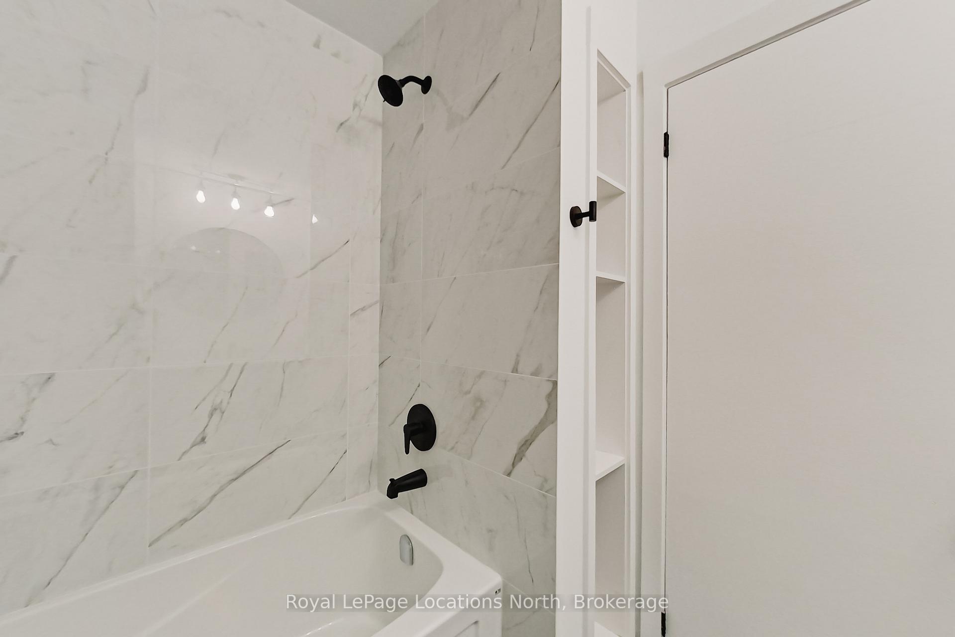 Photo 14 of 129 Spruce Street, Collingwood — HOMEH