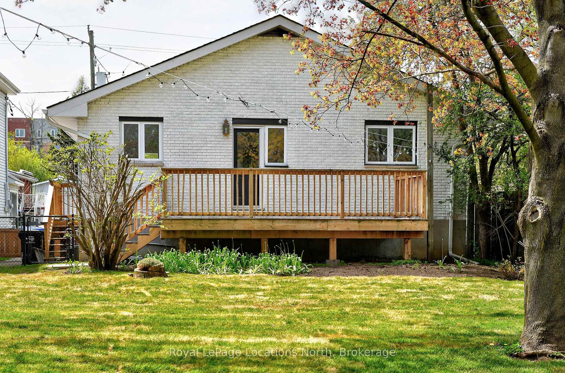 Photo 24 of 129 Spruce Street, Collingwood — HOMEH