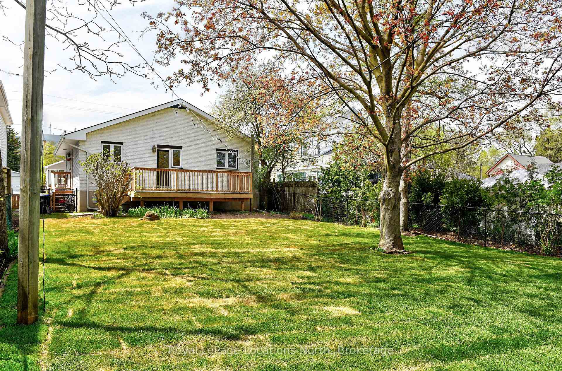 Photo 26 of 129 Spruce Street, Collingwood — HOMEH