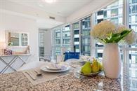 Photo 7 of Unit 3105, 1 The Esplanade Drive, Toronto, Waterfront Communities — HOMEH