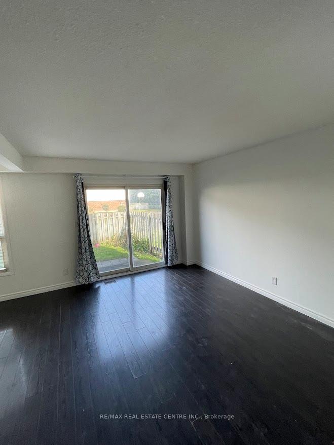 Photo 27 of Unit 32, 286 Cushman Road, St. Catharines, Carlton/Bunting — HOMEH