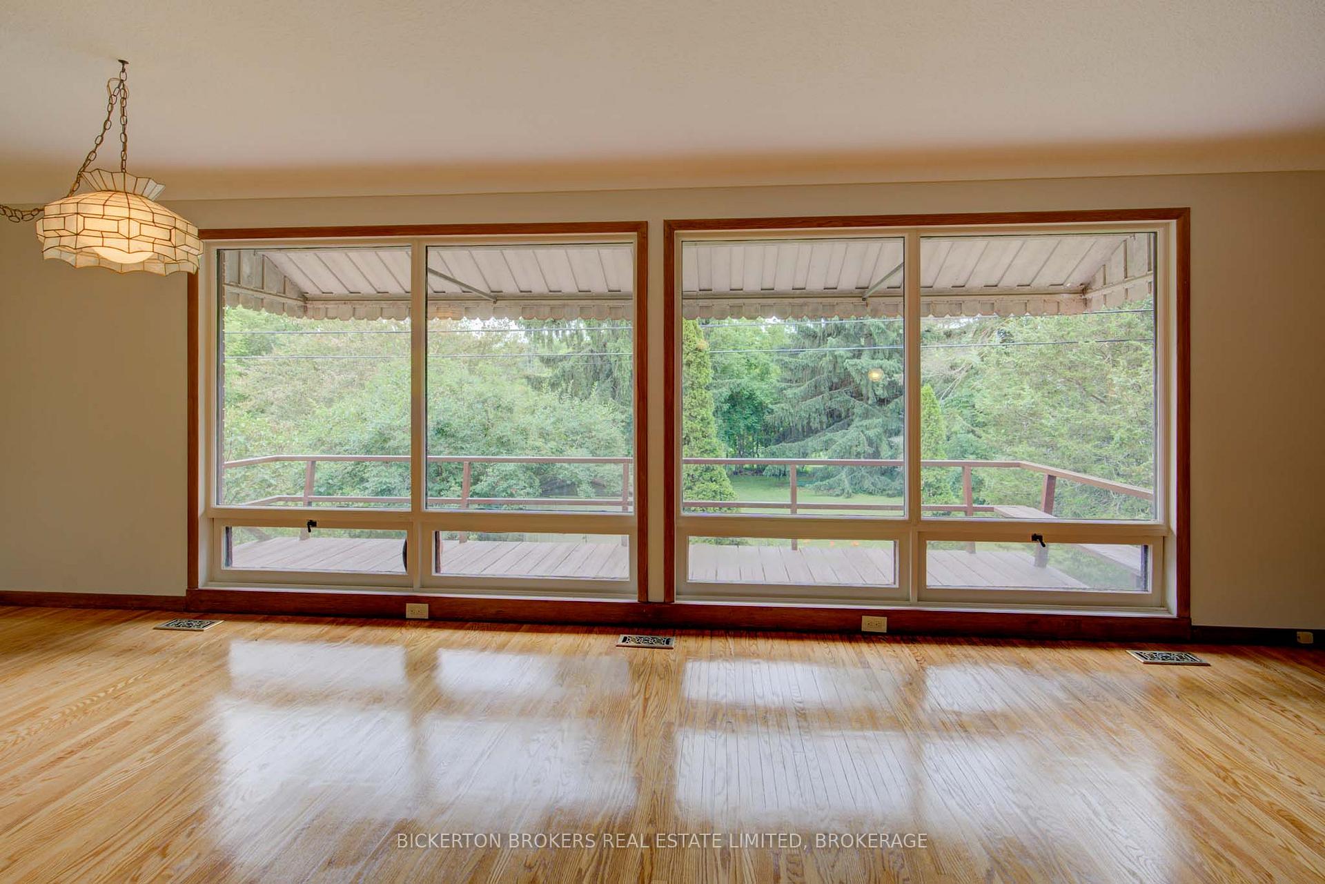Photo 16 of 355 Elizabeth Drive, Gananoque — HOMEH