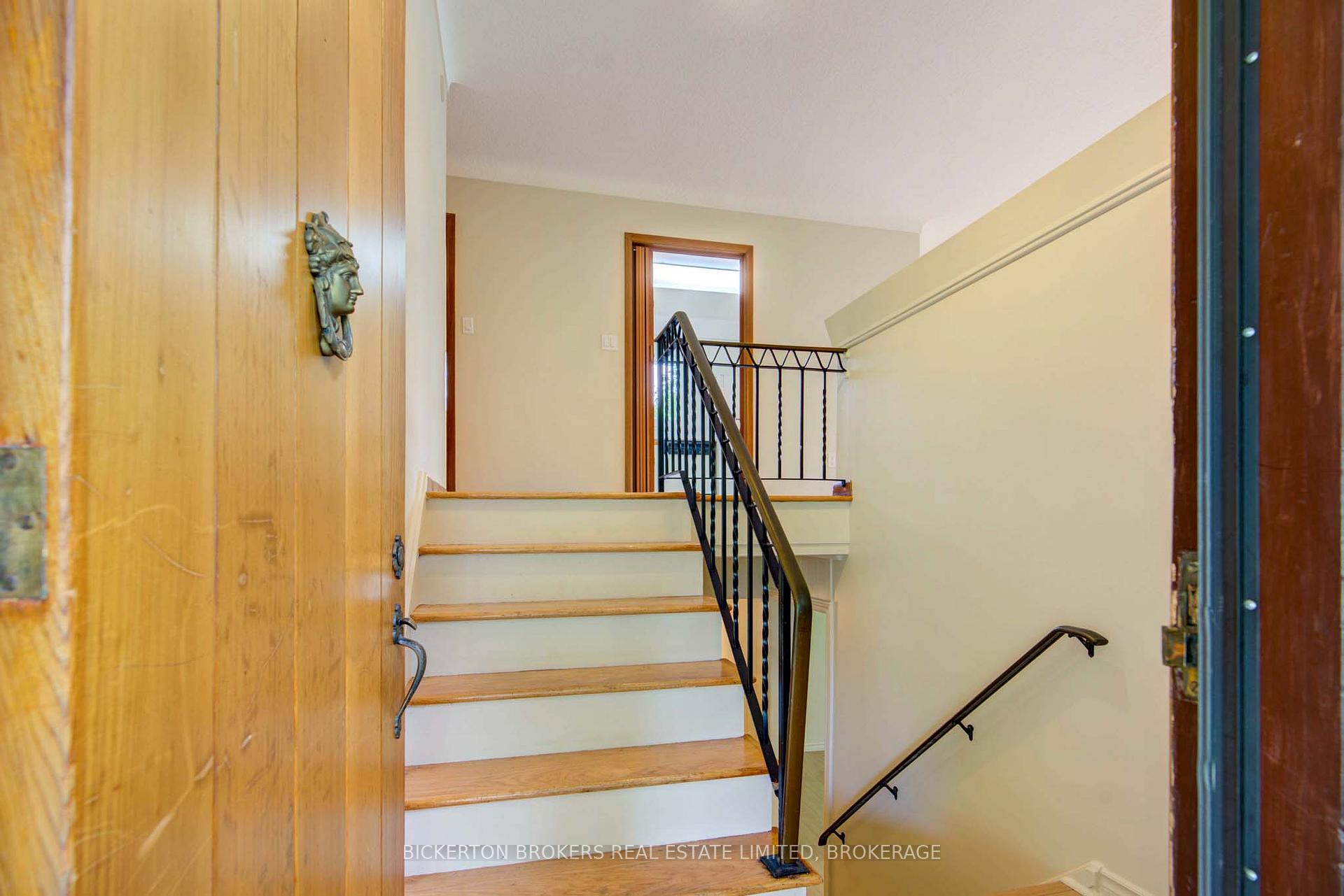Photo 20 of 355 Elizabeth Drive, Gananoque — HOMEH
