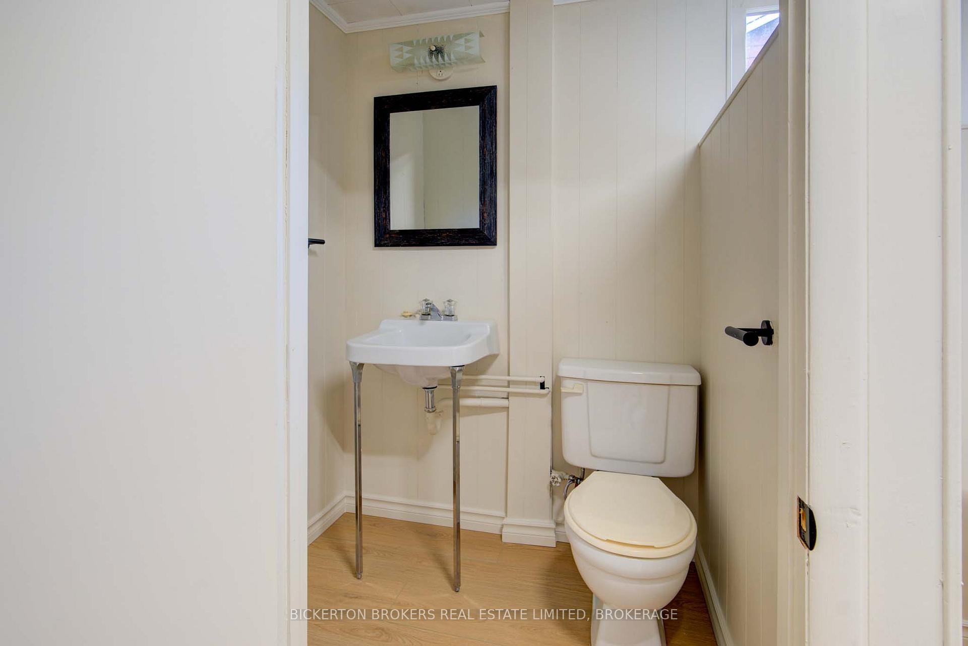 Photo 32 of 355 Elizabeth Drive, Gananoque — HOMEH