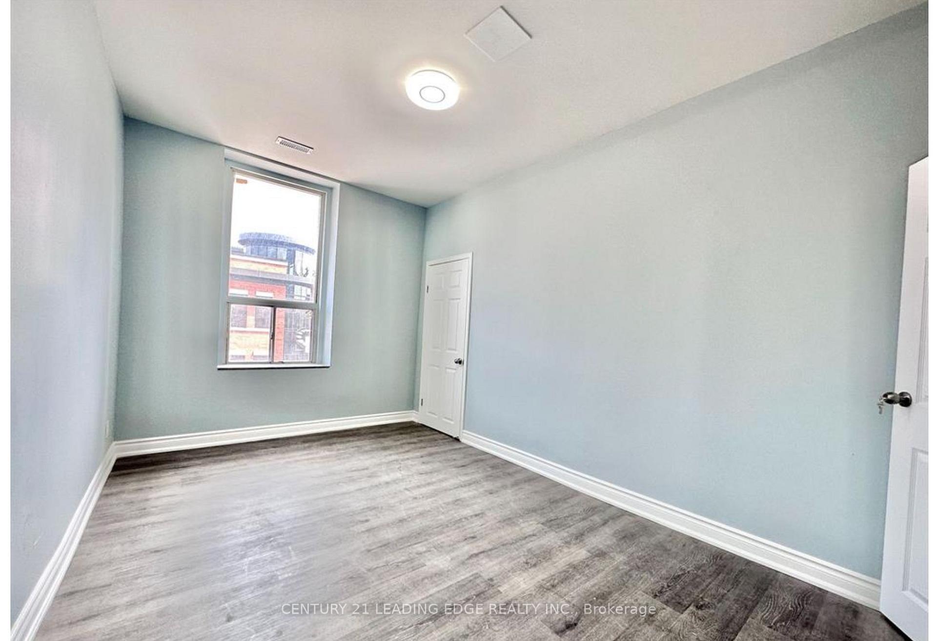 Photo 6 of Unit 306, 113 James Street N, Hamilton, Central — HOMEH