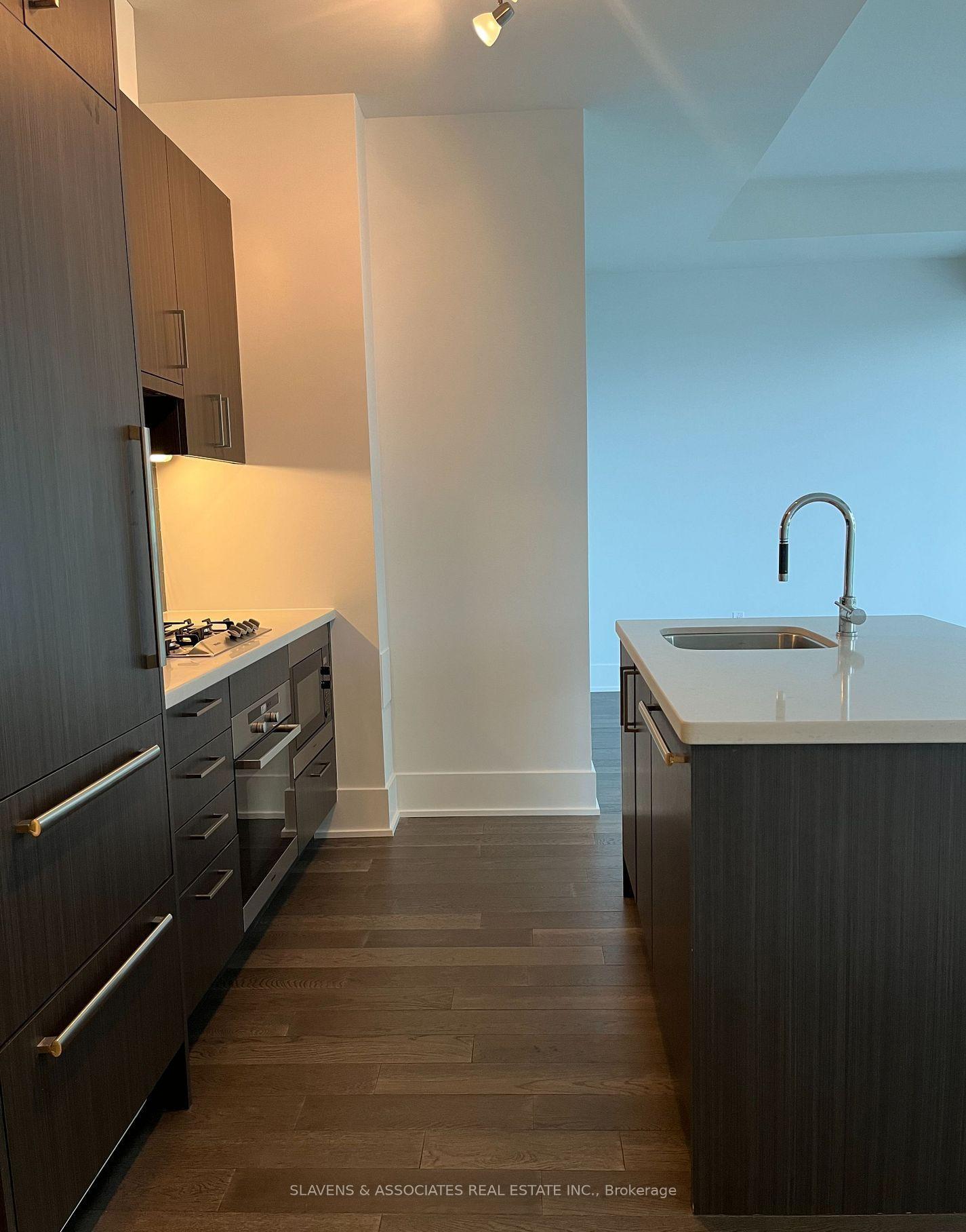 Photo 8 of Unit 417, 29 Queens Quay E, Toronto, Waterfront Communities — HOMEH