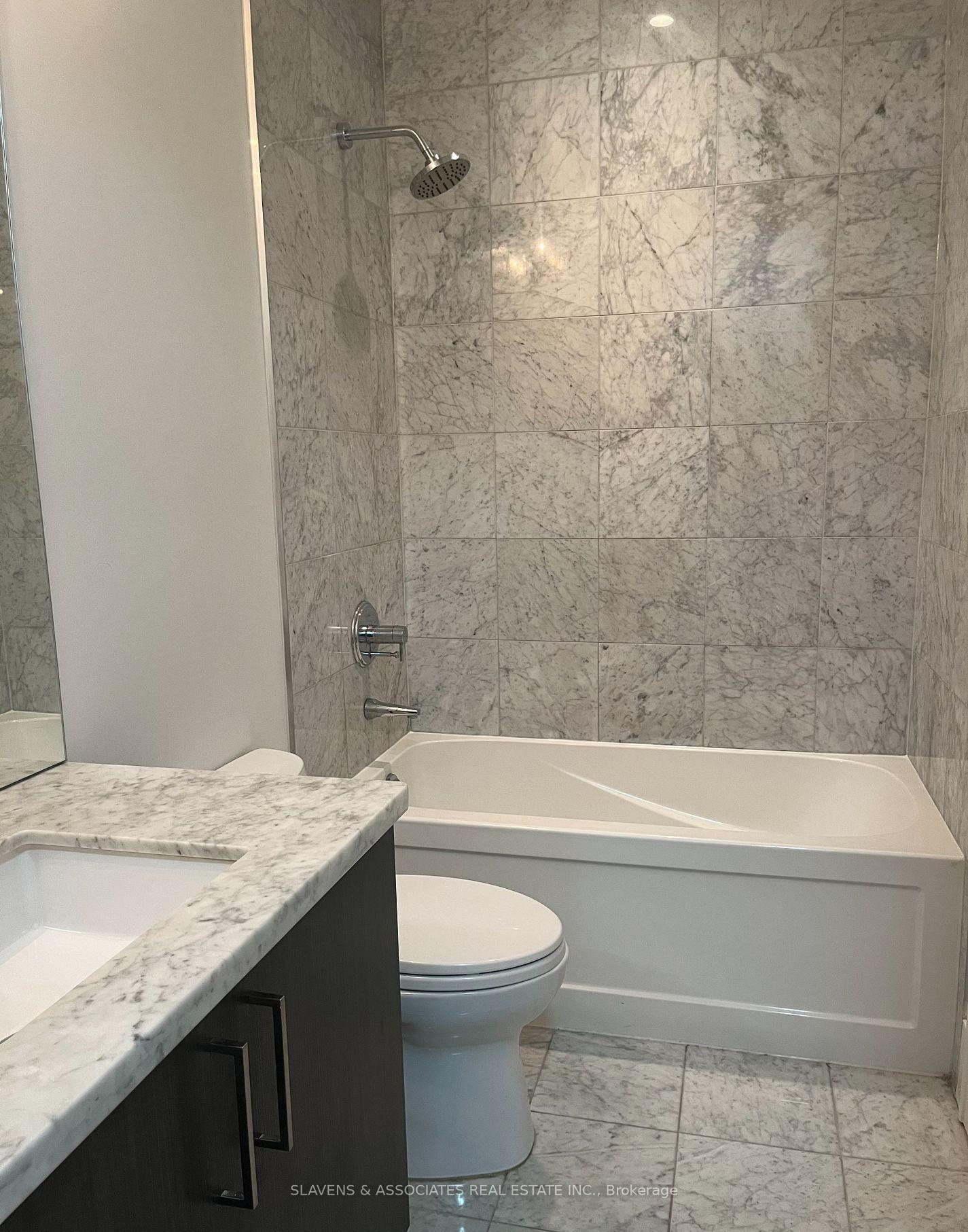 Photo 14 of Unit 417, 29 Queens Quay E, Toronto, Waterfront Communities — HOMEH