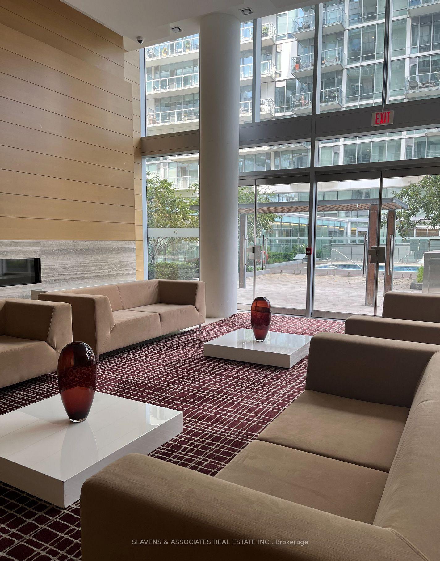 Photo 17 of Unit 417, 29 Queens Quay E, Toronto, Waterfront Communities — HOMEH