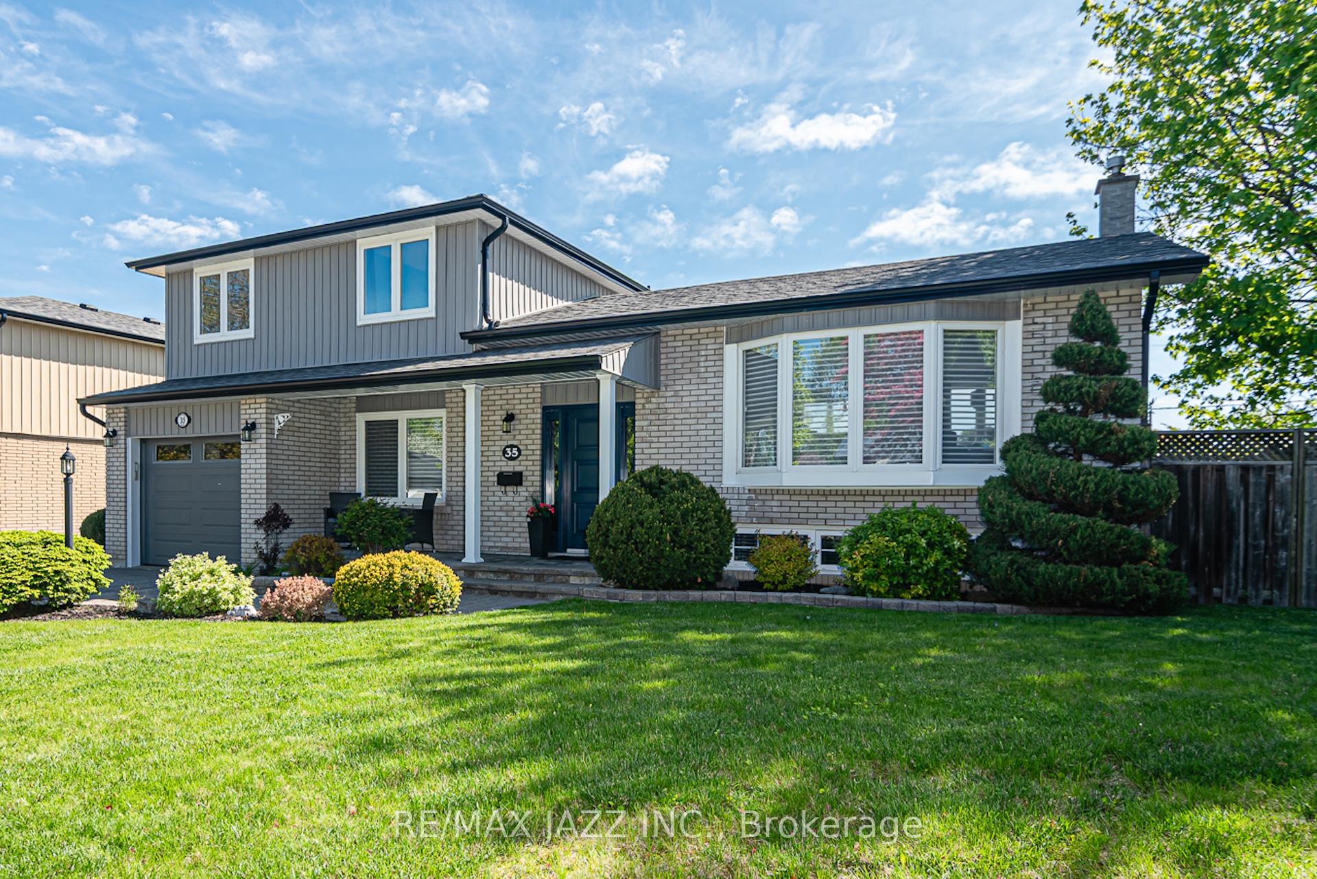Photo 1 of 35 Strathy Road, Ajax, South East — HOMEH