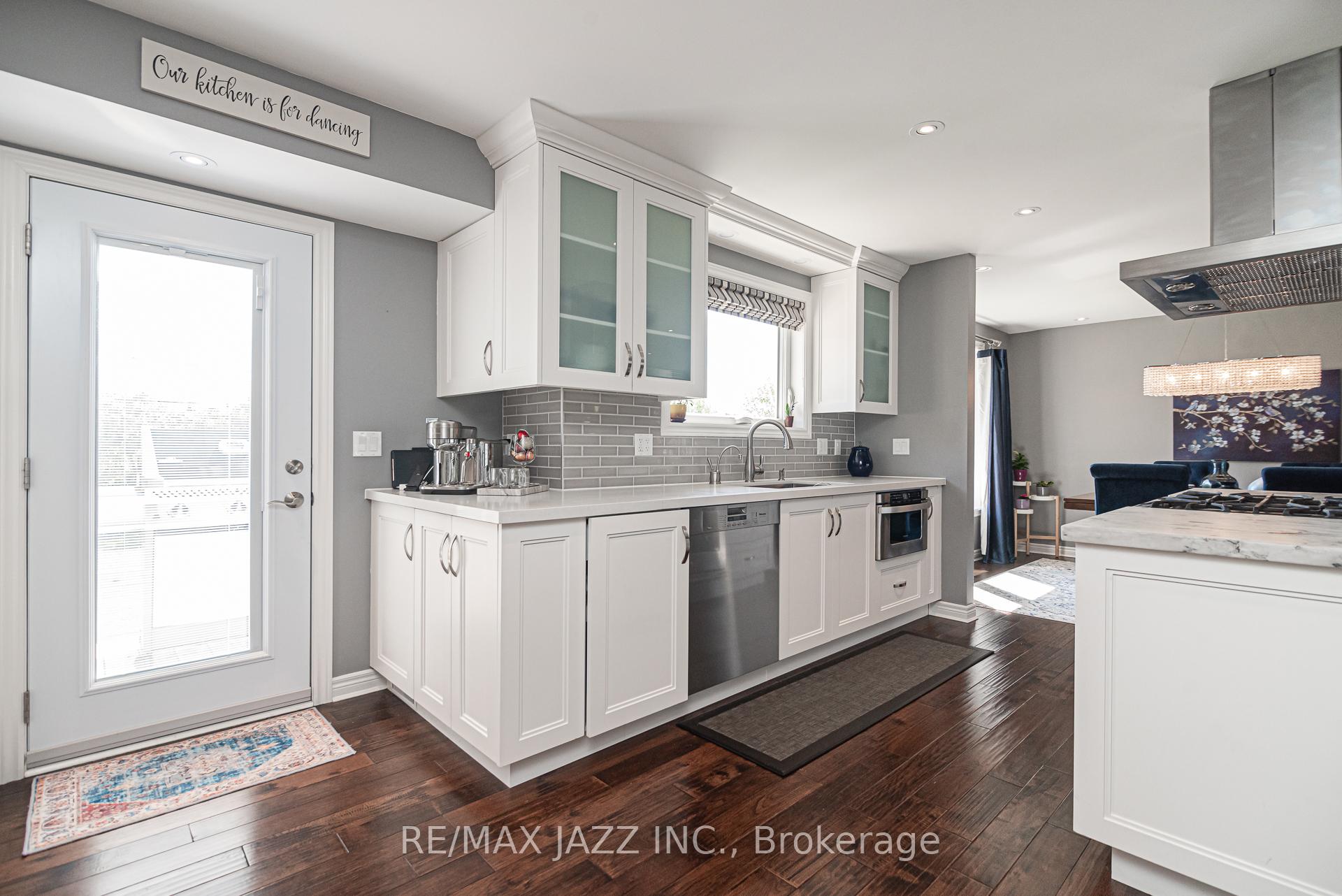 Photo 5 of 35 Strathy Road, Ajax, South East — HOMEH