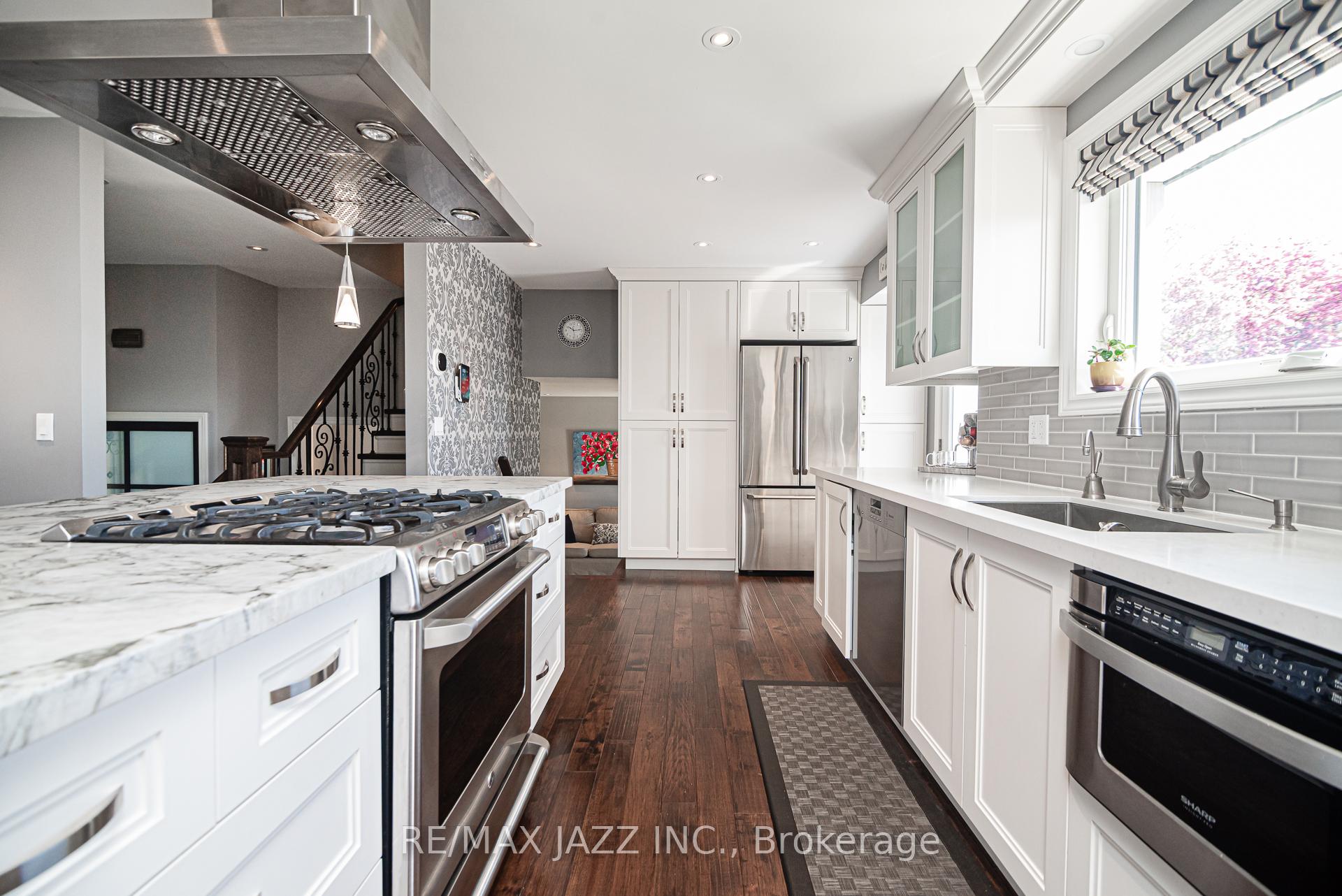Photo 6 of 35 Strathy Road, Ajax, South East — HOMEH
