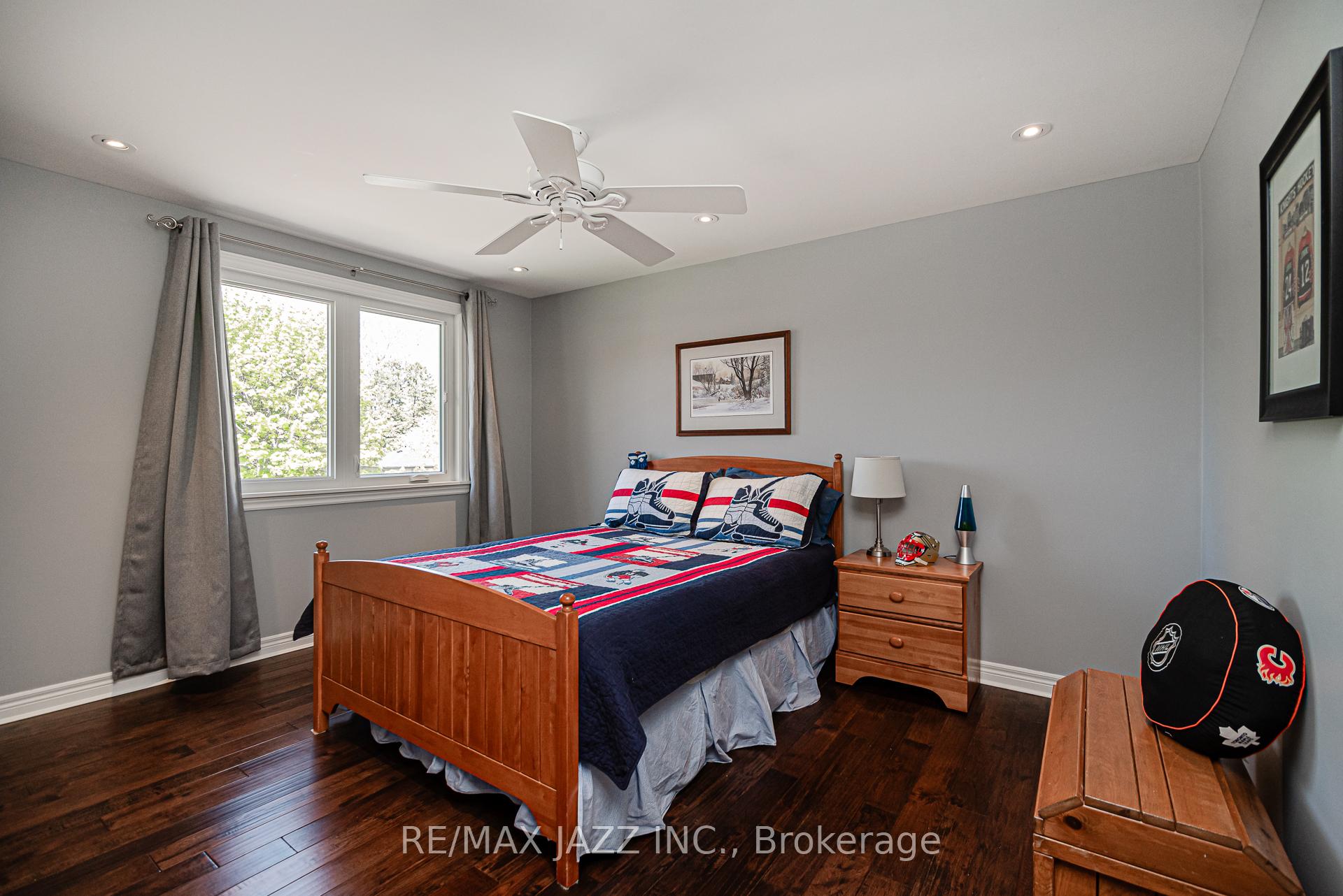 Photo 12 of 35 Strathy Road, Ajax, South East — HOMEH