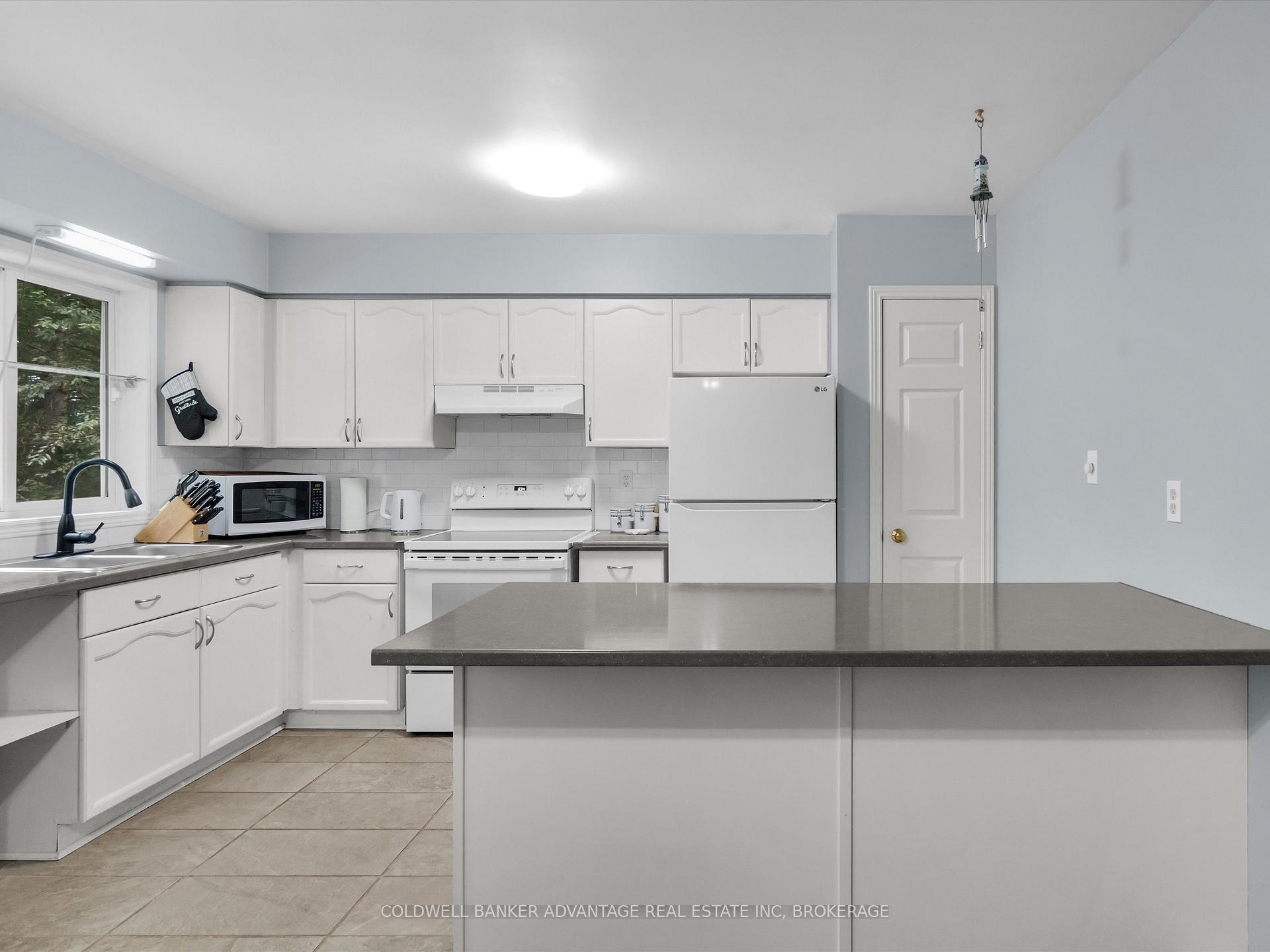 Photo 13 of 4276 Highway 520, Magnetawan — HOMEH
