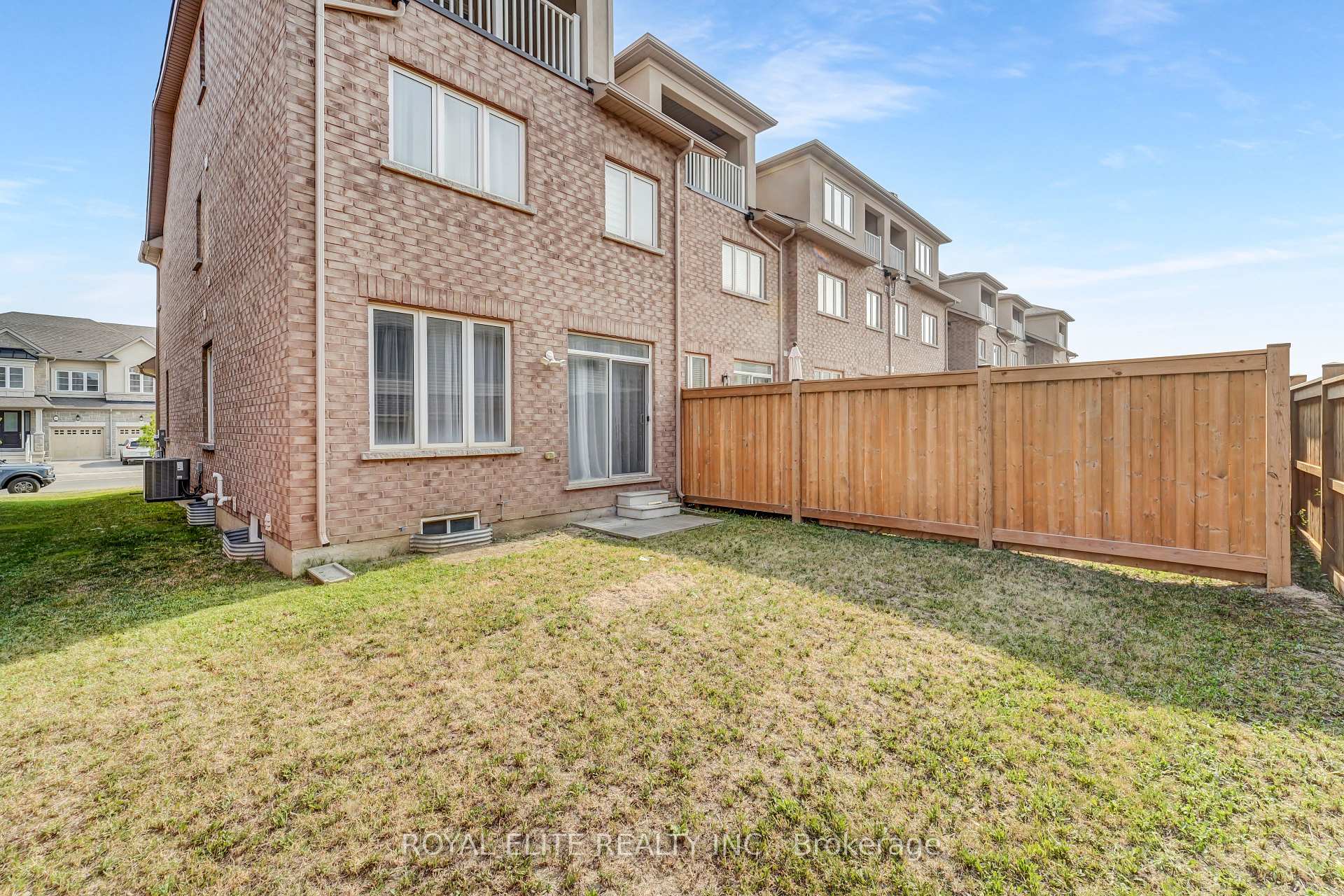 Photo 22 of 30 Talence Drive, Hamilton, Stoney Creek Mountain — HOMEH