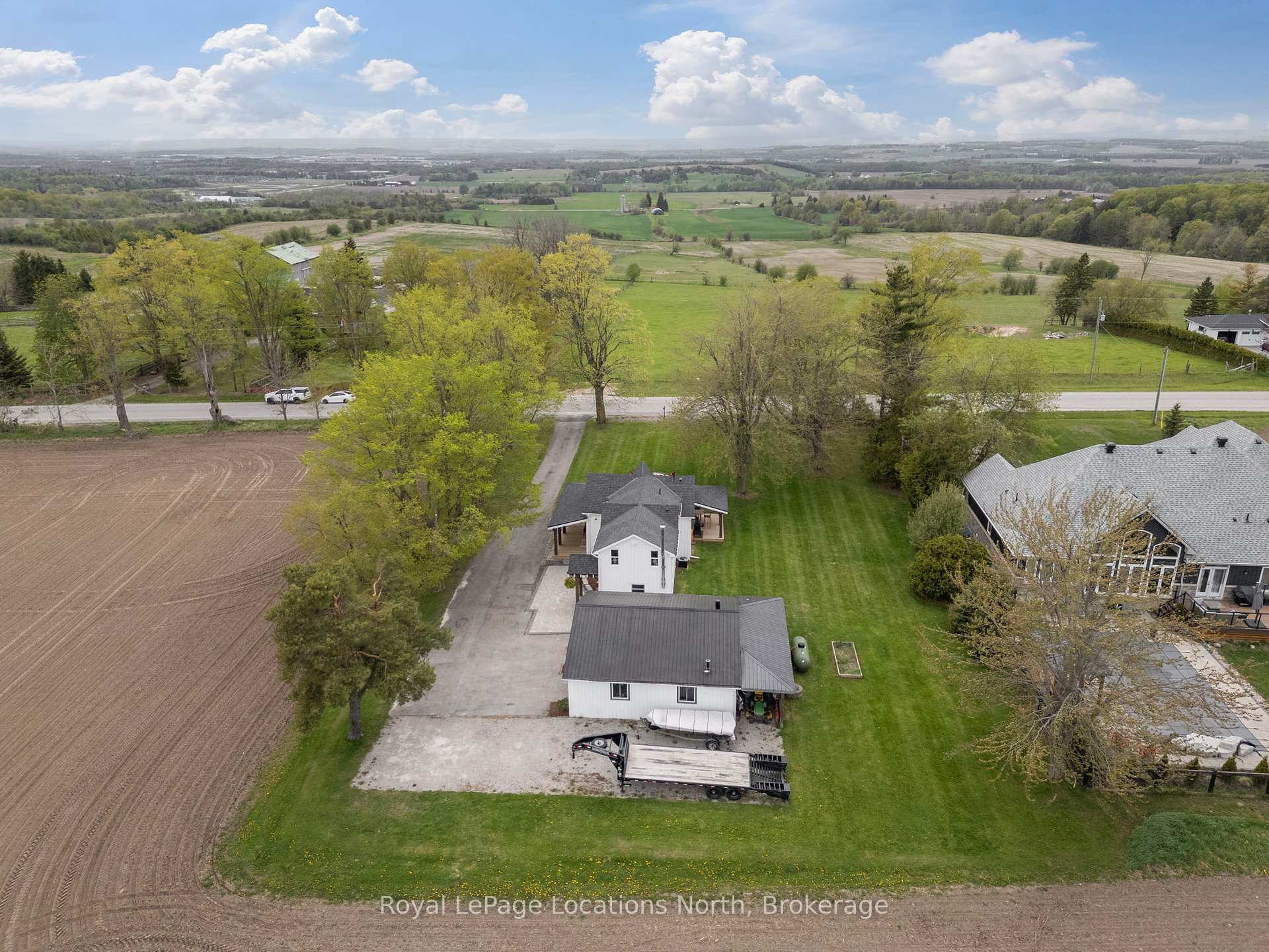 Photo 42 of 5139 8th Line, Essa, Rural Essa — HOMEH