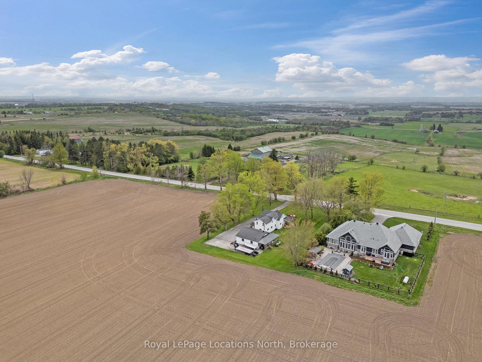 Photo 49 of 5139 8th Line, Essa, Rural Essa — HOMEH