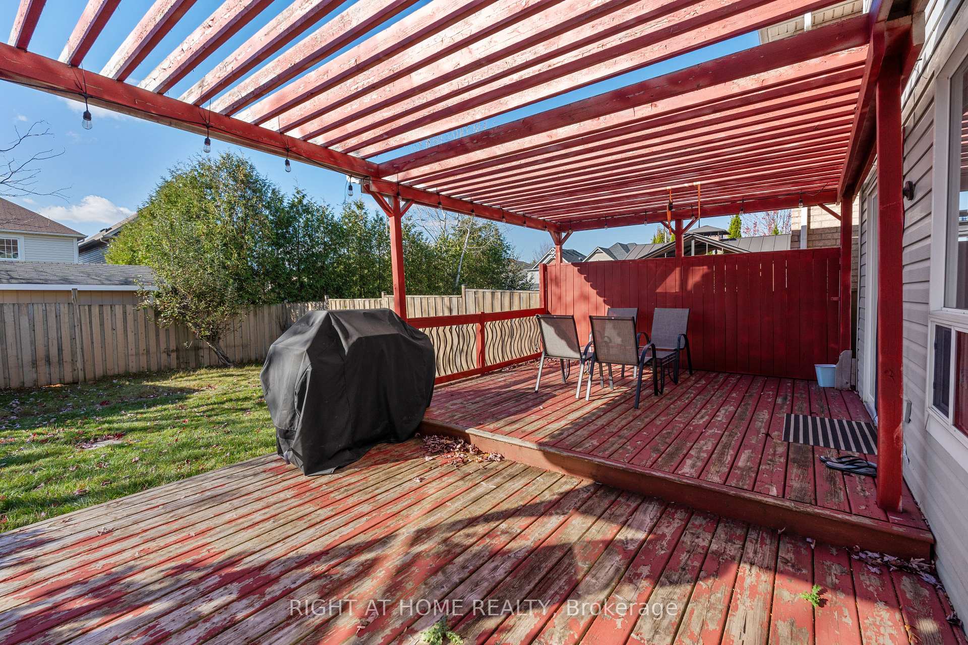 Photo 11 of Main & second 36 Brooking Street, Clarington, Bowmanville — HOMEH