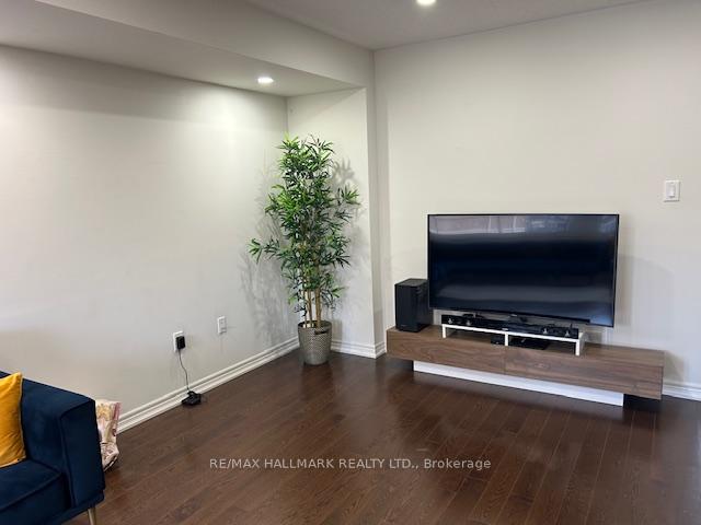 Photo 4 of 2484 Bromus Path, Oshawa, Windfields — HOMEH