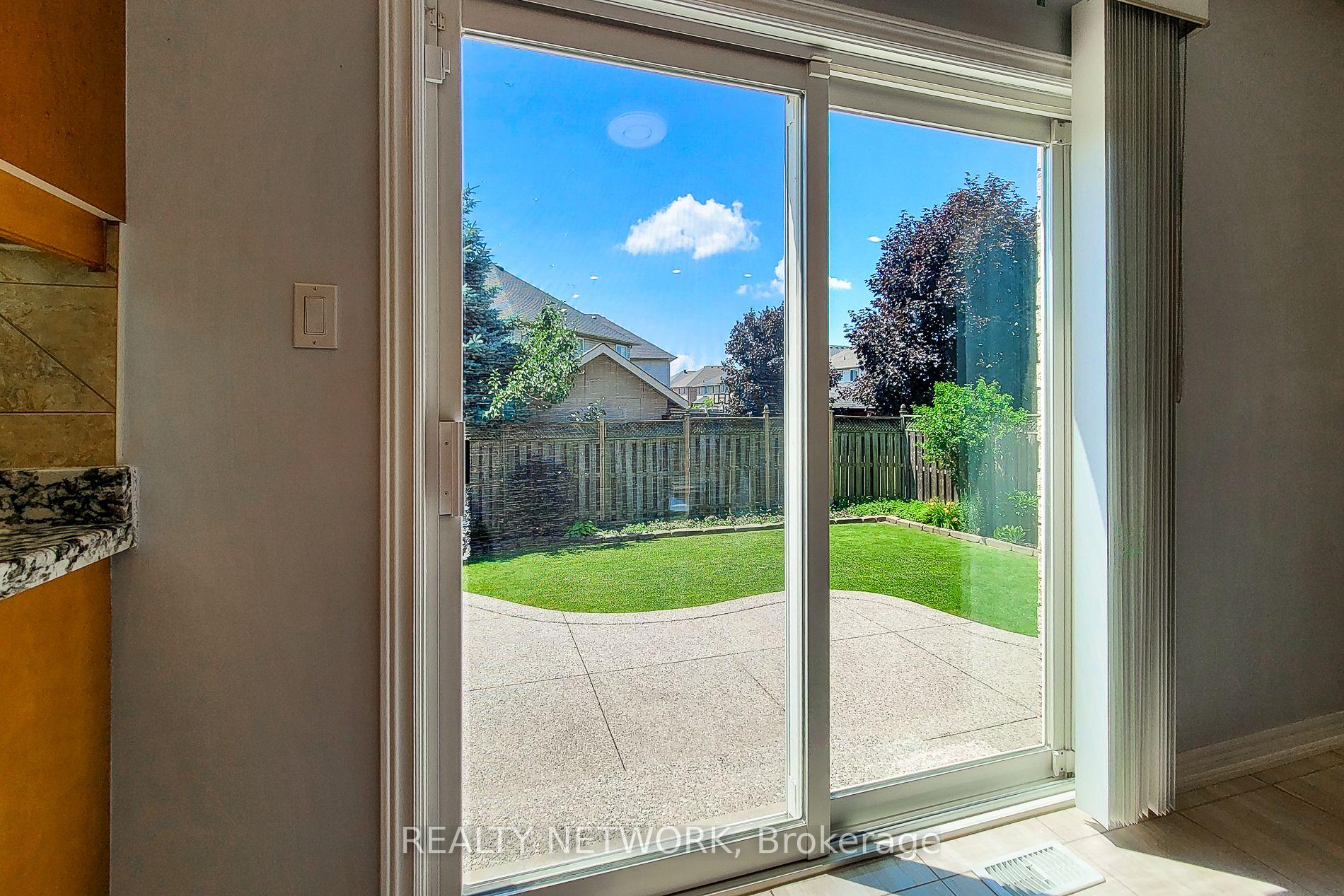 Photo 41 of 26 Colin Crescent, Hamilton, Jerome — HOMEH