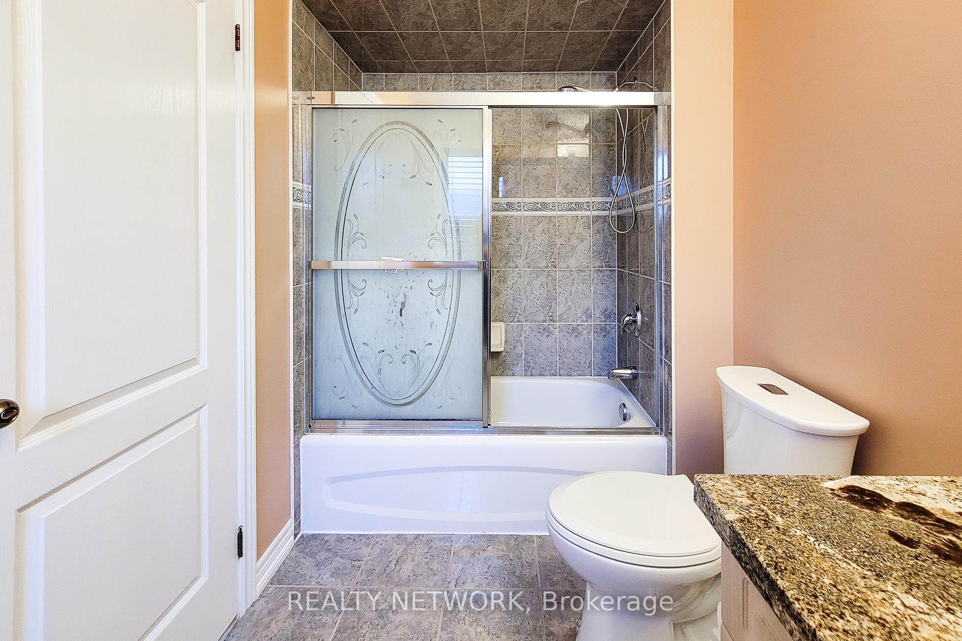 Photo 55 of 26 Colin Crescent, Hamilton, Jerome — HOMEH