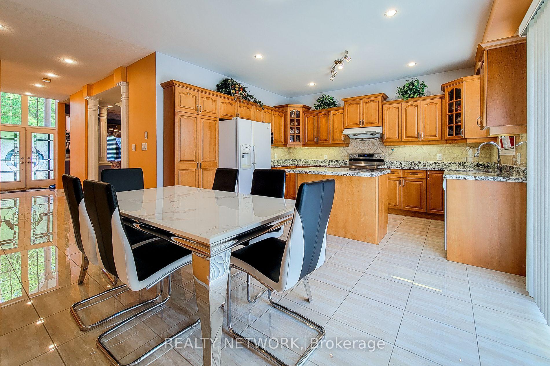Photo 38 of 26 Colin Crescent, Hamilton, Jerome — HOMEH
