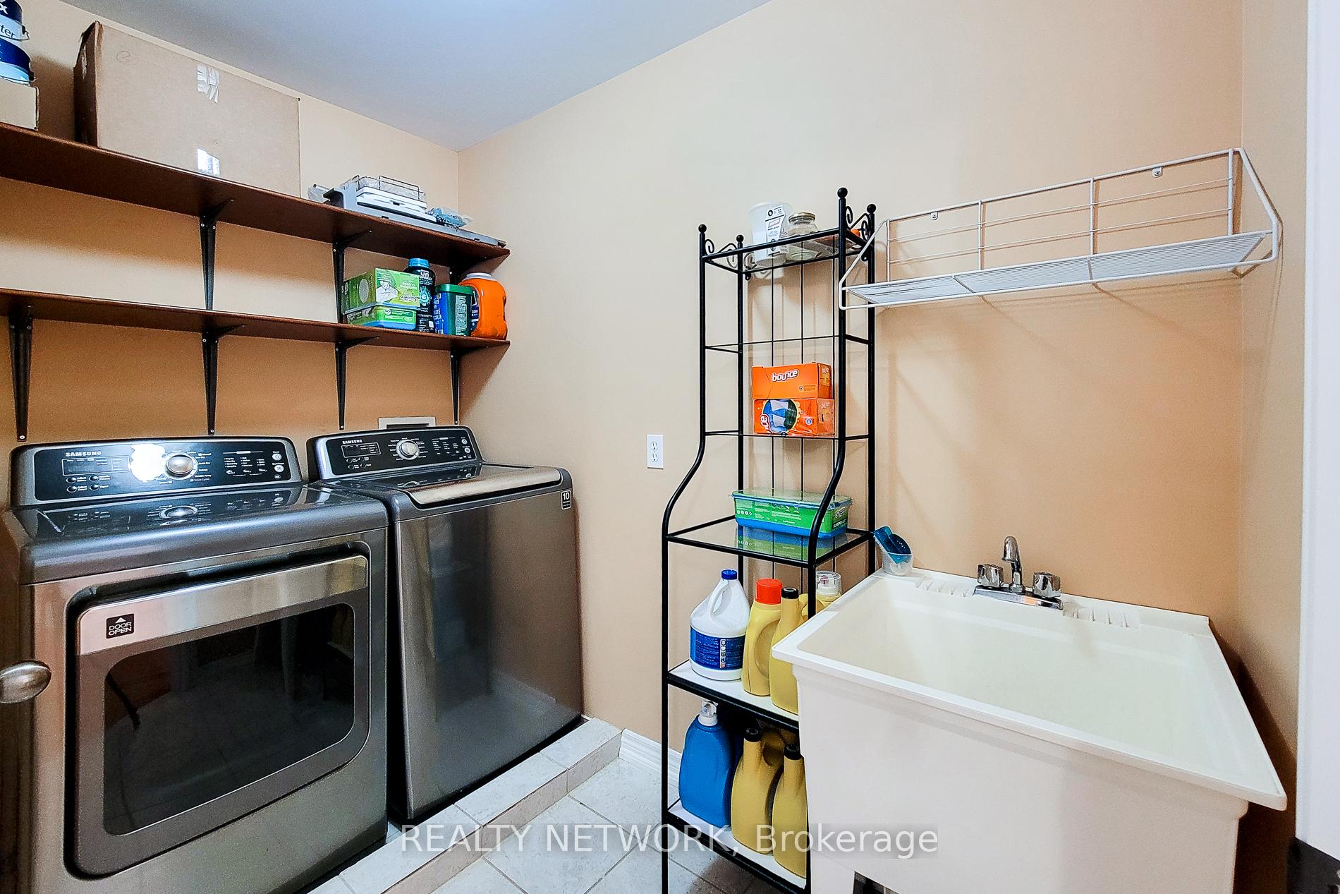 Photo 82 of 26 Colin Crescent, Hamilton, Jerome — HOMEH