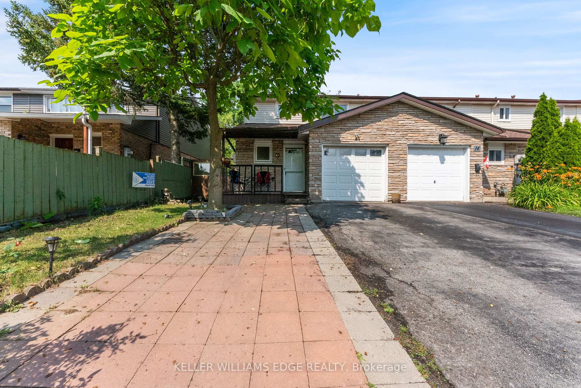 Photo 1 of 16 Silvervine Drive, Hamilton, Stoney Creek Mountain — HOMEH