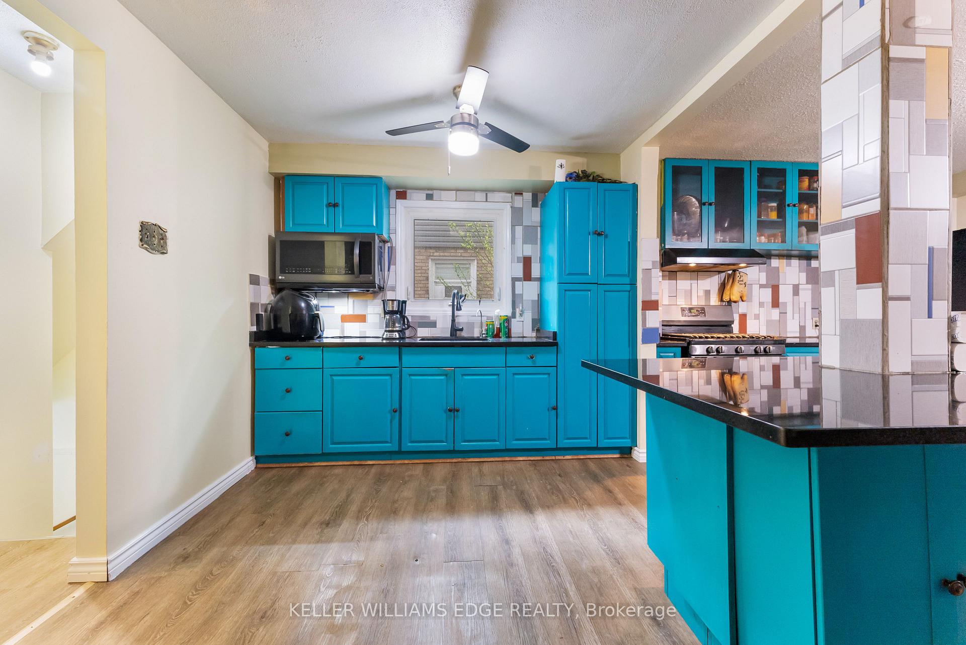 Photo 16 of 16 Silvervine Drive, Hamilton, Stoney Creek Mountain — HOMEH