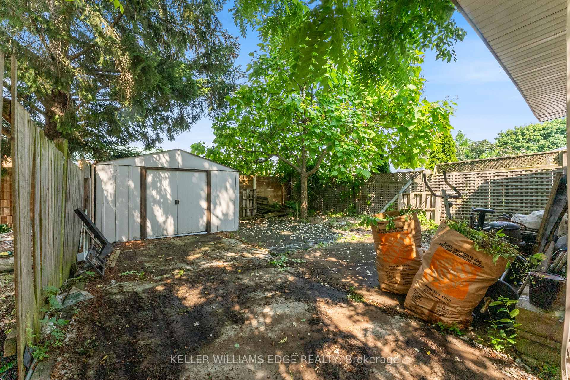 Photo 26 of 16 Silvervine Drive, Hamilton, Stoney Creek Mountain — HOMEH