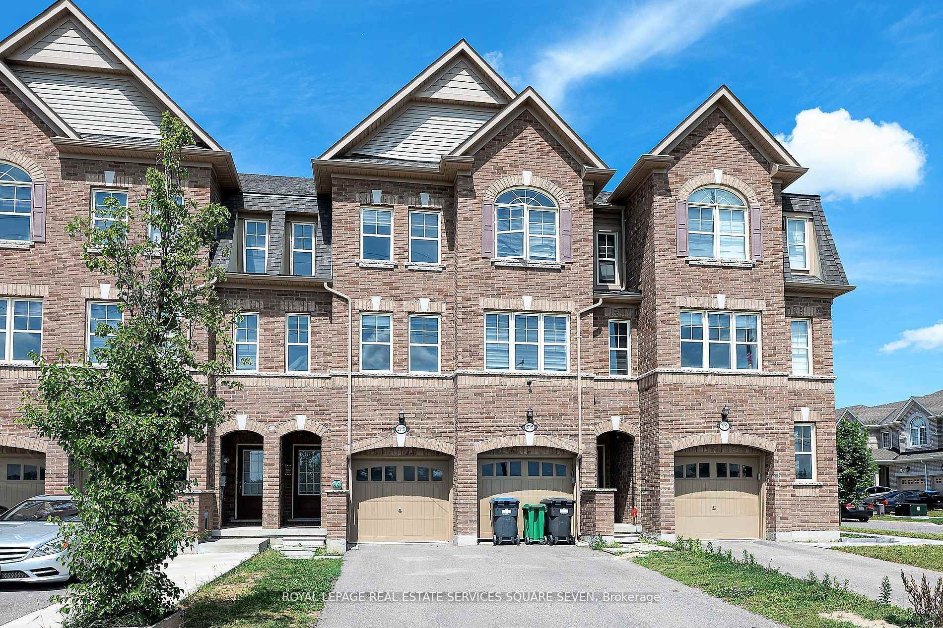Photo 1 of Unit 3, 27 Pennycross Crescent, Brampton, Northwest Brampton — HOMEH