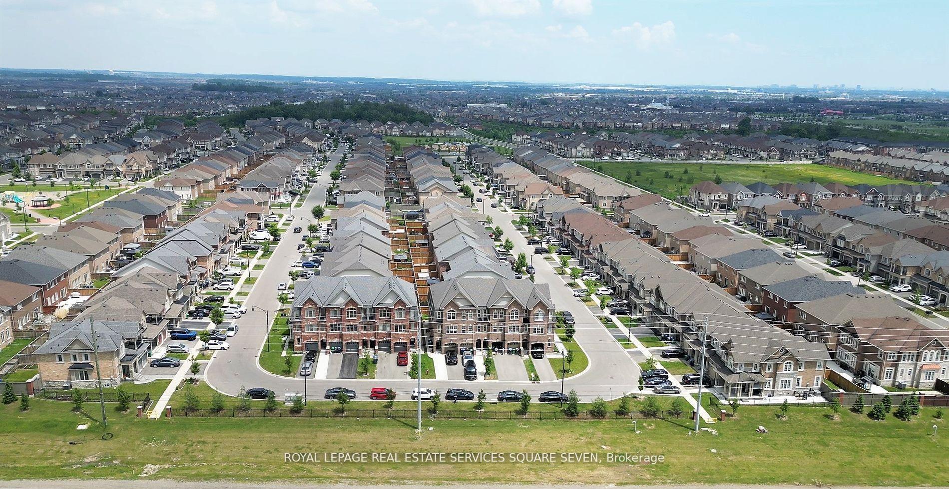 Photo 18 of Unit 3, 27 Pennycross Crescent, Brampton, Northwest Brampton — HOMEH