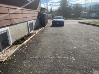 Photo 2 of Unit 1, 130 Nelson Street, Gravenhurst, Muskoka (S) — HOMEH