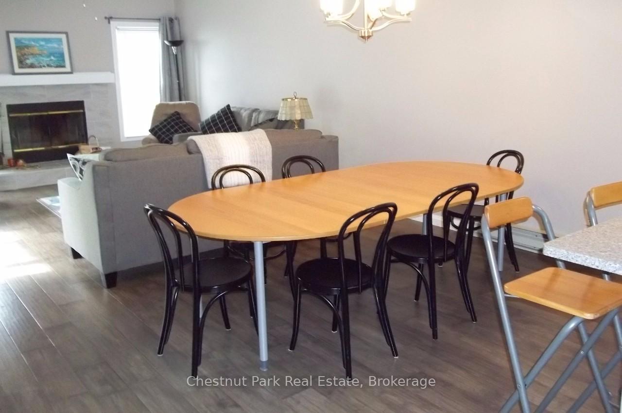 Photo 3 of 387 Mariners Way, Collingwood — HOMEH