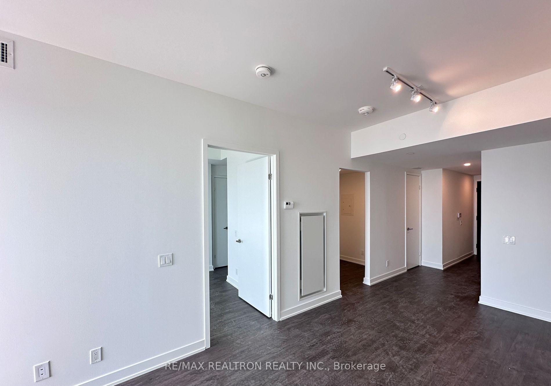 Photo 3 of Unit 3205, 88 Queen Street E, Toronto, Church-Yonge Corridor — HOMEH